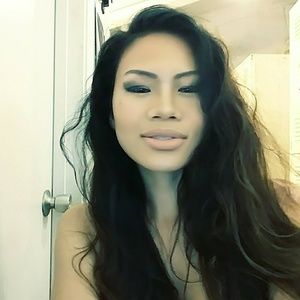 Meet your Posher, Regina